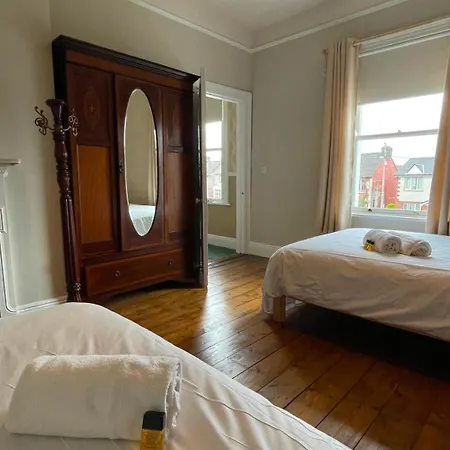 Casa vacanze Salthill & The City! *